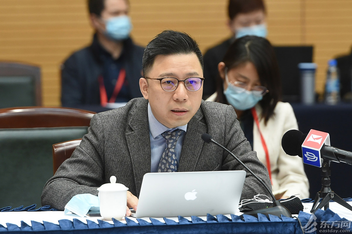 点击图片可跳转至下一页