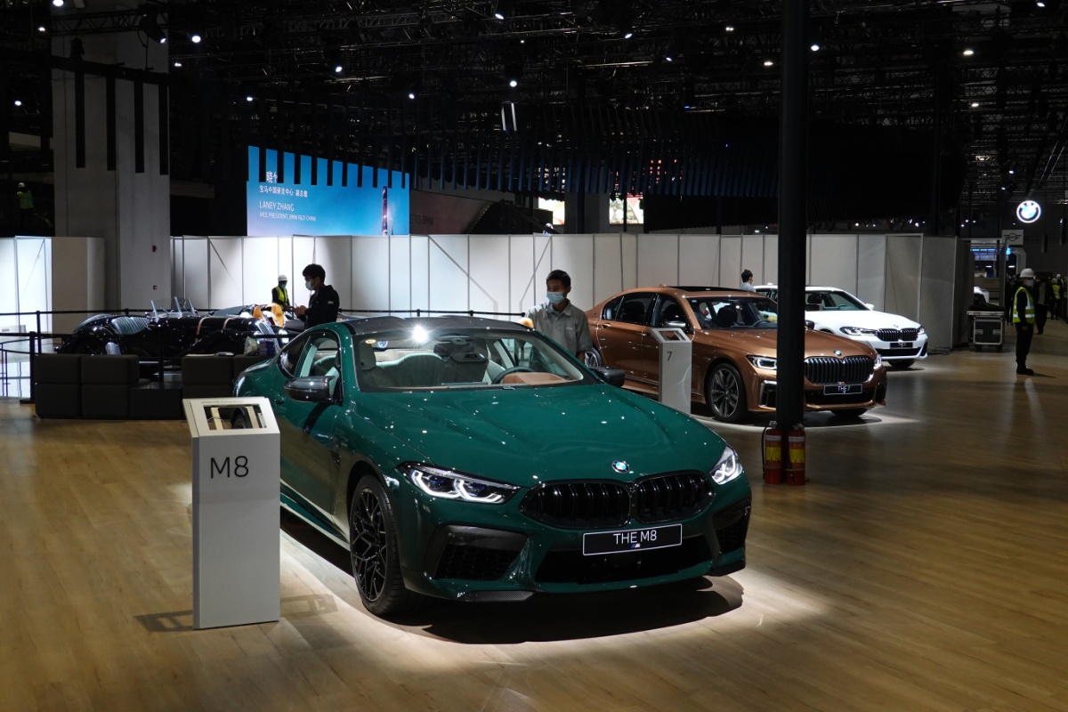 宝马m8,x7亮相2021上海车展