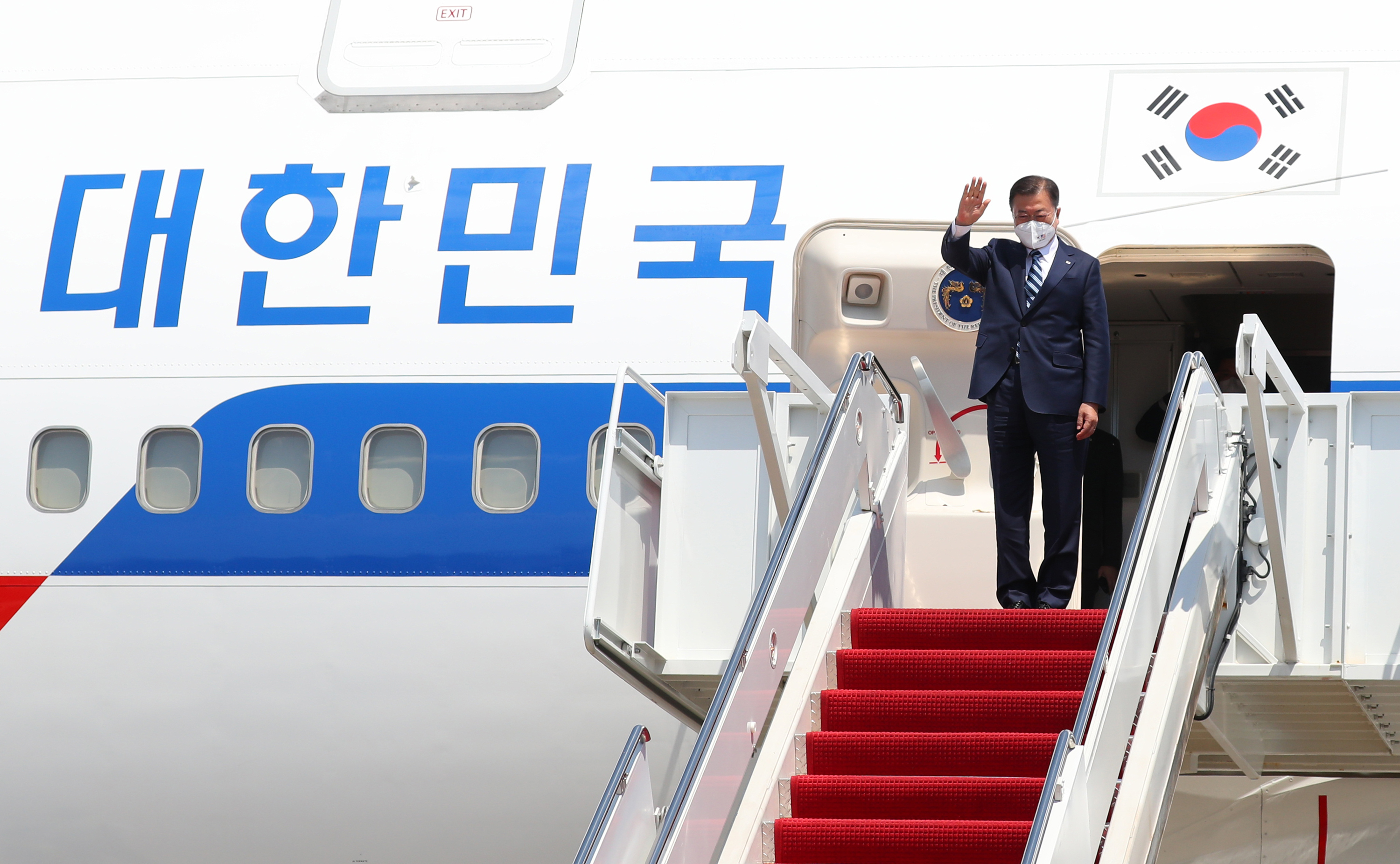 当地时间2021年5月19日,韩国总统文在寅抵达美国安德鲁斯空军基地.