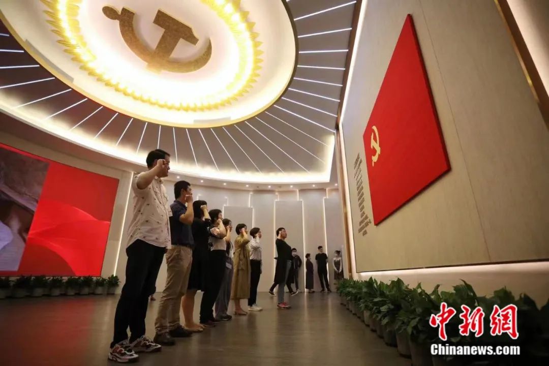 点击进入下一页