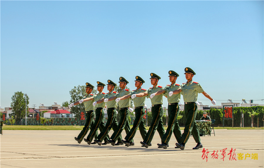 多图直击丨队列会操原来这么帅!