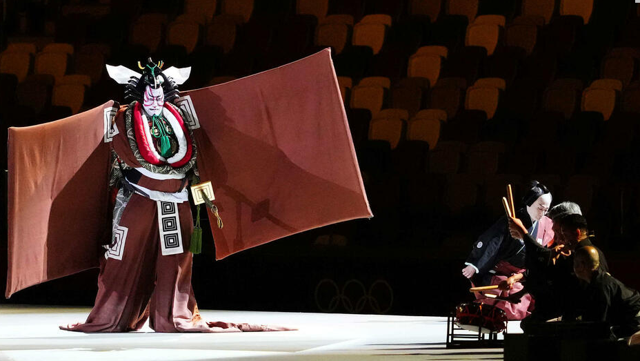 这个开幕式上的 鬼 居然穿着60公斤服装表演歌舞伎