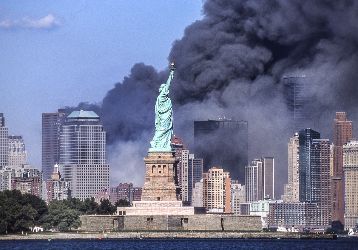 美国911事件过去了20周年，给中国带来了什么影响？回顾事件始末