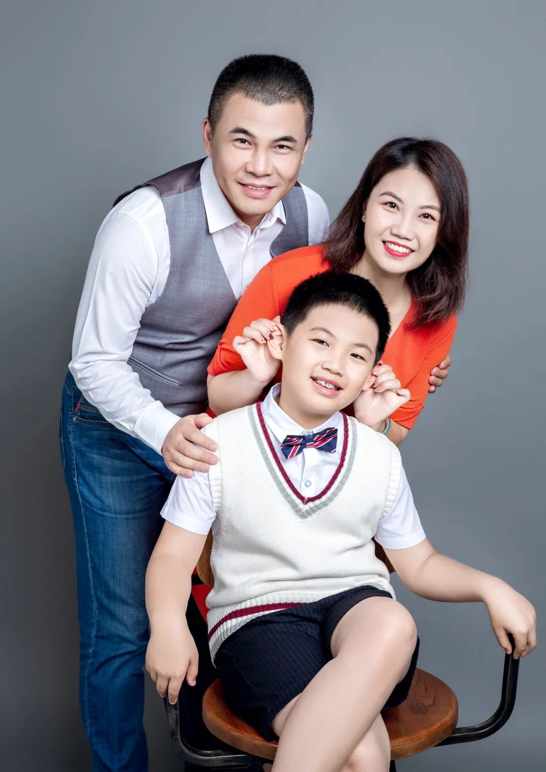 一个是人民警察,援疆干部;一个是特教教师,润物无声,罗杨珏家庭厚植家