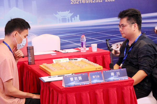 曹岩磊的夺冠之路可谓跌宕起伏.