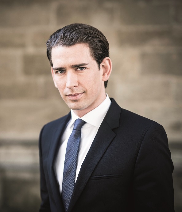 奥地利前总理库尔茨:陨落的魅力政客