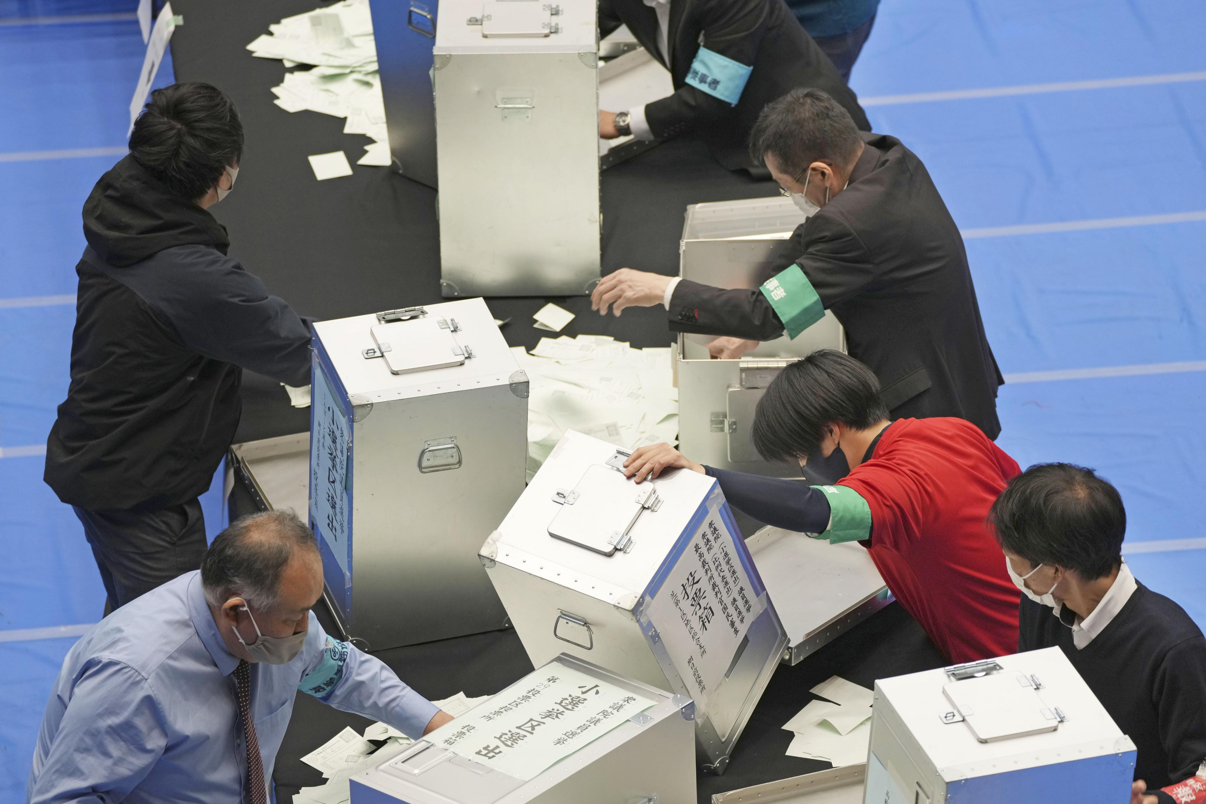 观天下 日本政治 日本众议院选举自民党 赢中有输