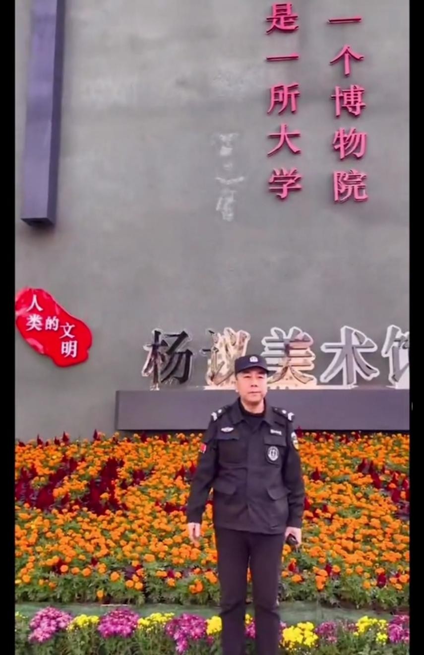 杨议7000万豪宅拆迁现场曝光，三层洋楼变废墟，新馆比旧宅还气派