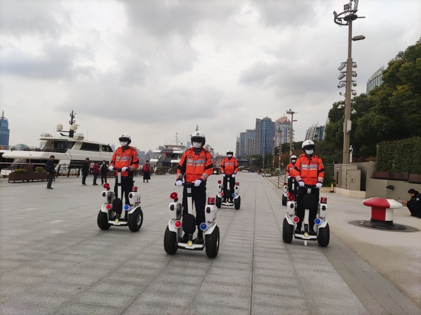 记者从上海市公安局边防港航分局获悉,即日起,这批巡逻平衡车将作为
