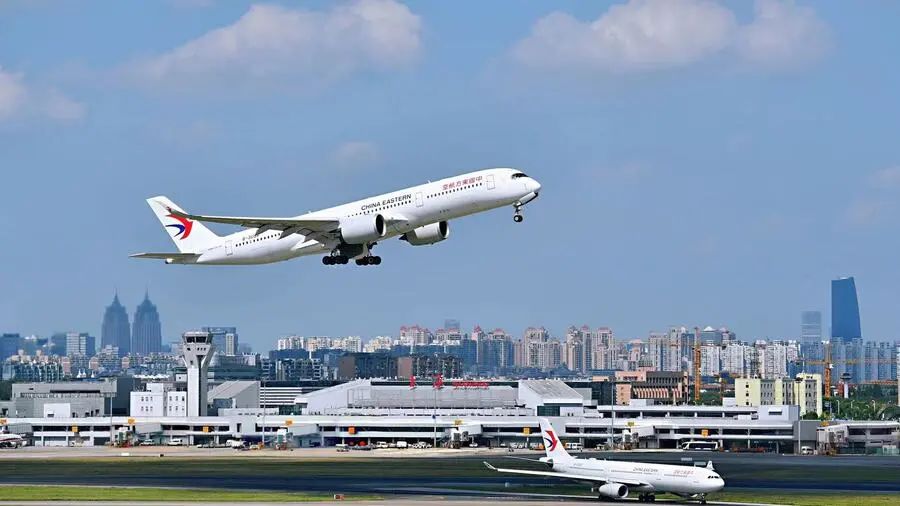 乘坐飞机出行疫情导致票务退改怎么办