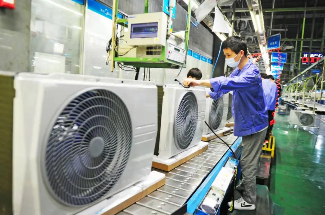 芜湖美的空调生产线。杨大伟/摄