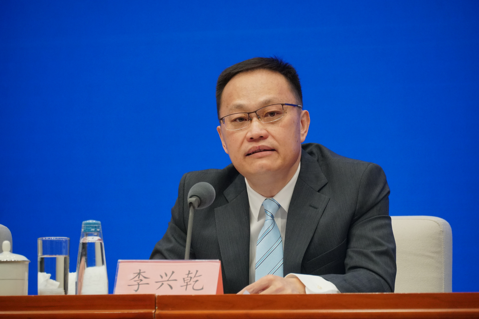 商务部对外贸易司司长李兴乾 澎湃新闻记者 周頔 摄