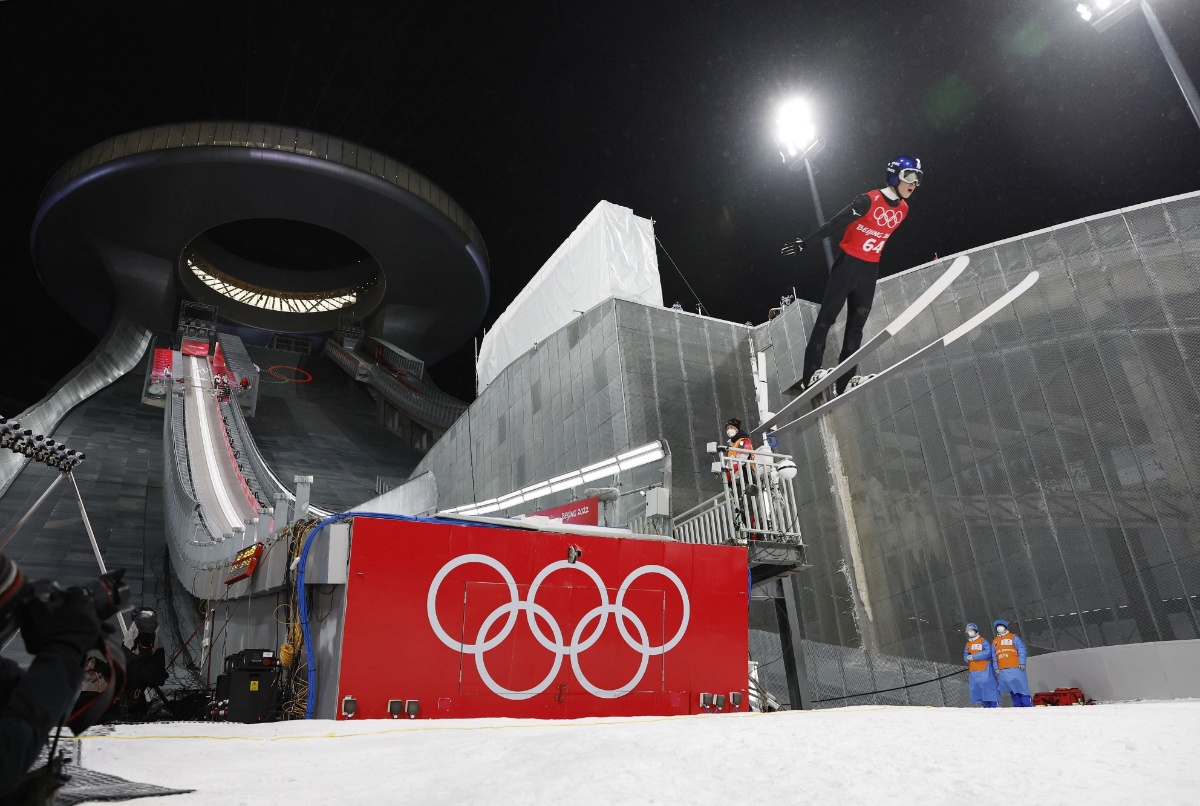 2022北京冬奥会前瞻:日本跳台滑雪选手备战训练