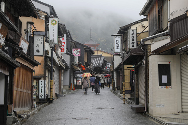 日本京都清水寺附近（来源：新华社图）