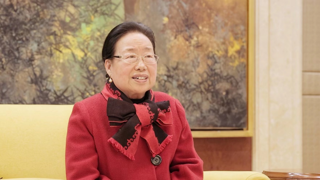 夏永芳2月23日接受媒体采访。 本文图片均由澎湃新闻记者 邹桥 摄