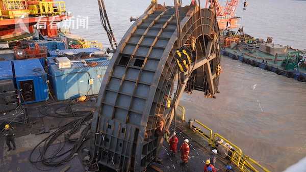 f213da787e589283871a04c4d02060c6.jpg 等比例海试现场图2(1).JPG