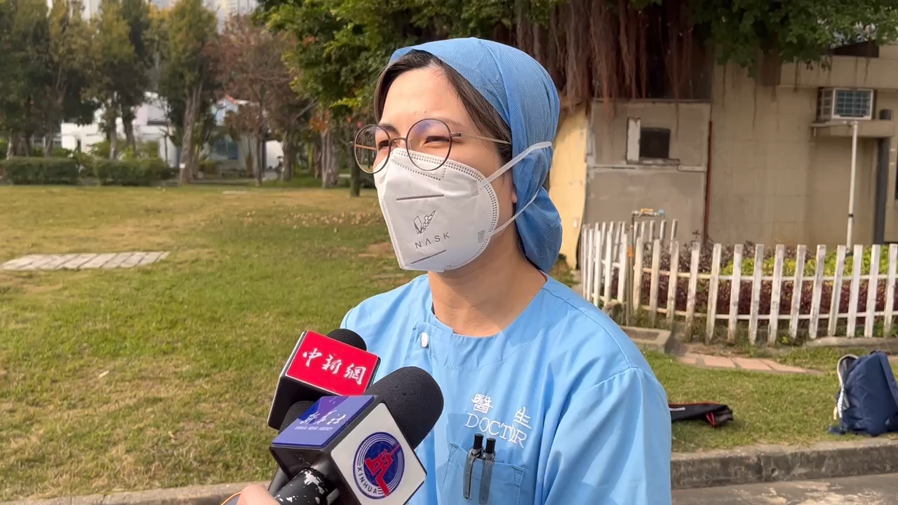 香港屯门医院深切治疗部（ICU）医生邓子霞。屯门医院 图