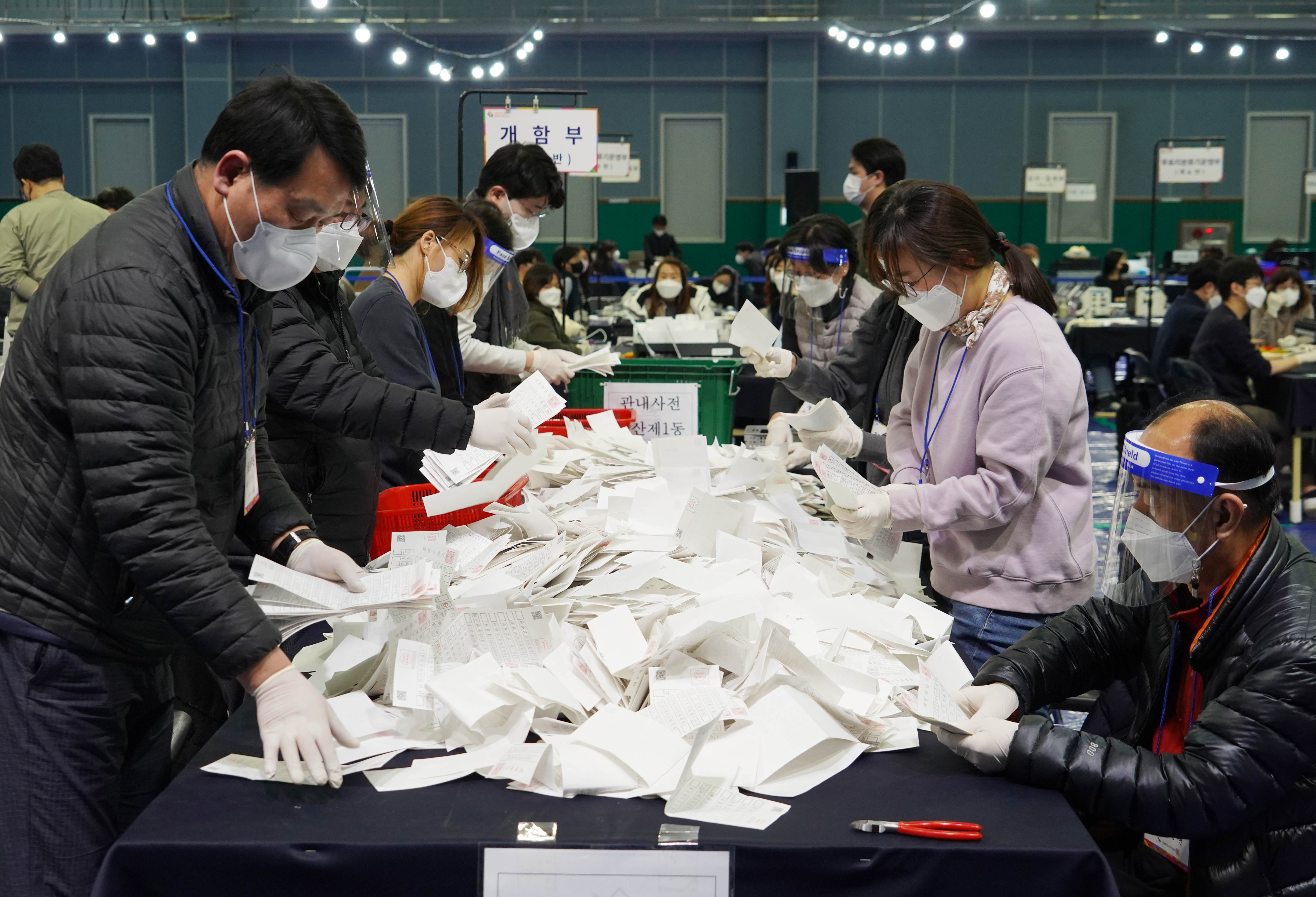 国际 3 韩国第届总统选举开始计票