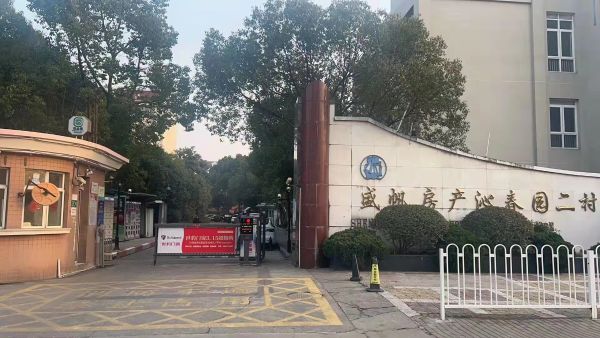 0310_130908710_421.jpg 3401eaf0b5721c14db68b54abd4ca34.jpg