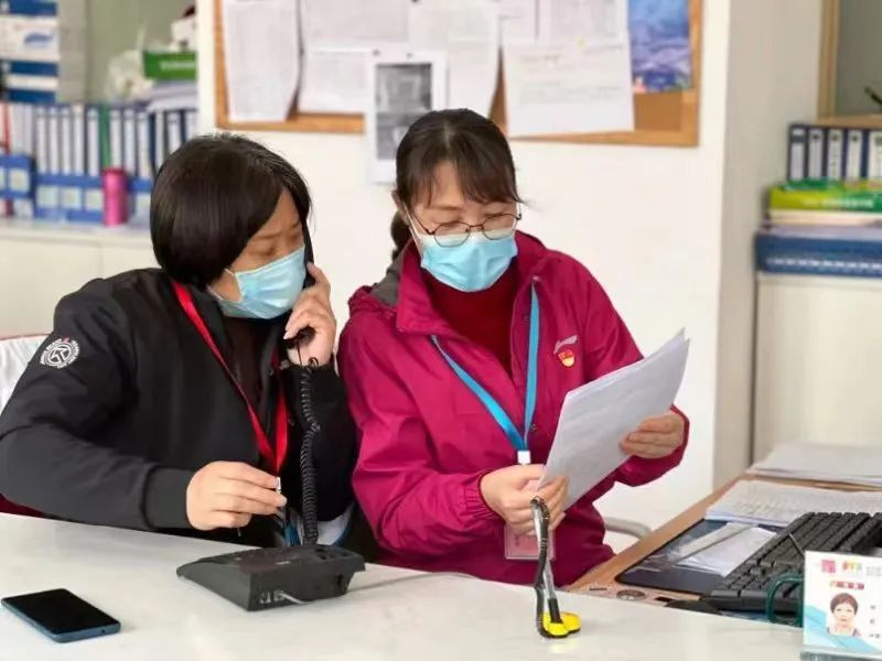 微光成炬 抗疫中的各区体育人 | 奉贤体育人下沉村居“顶岗”，勇做战疫螺丝钉！