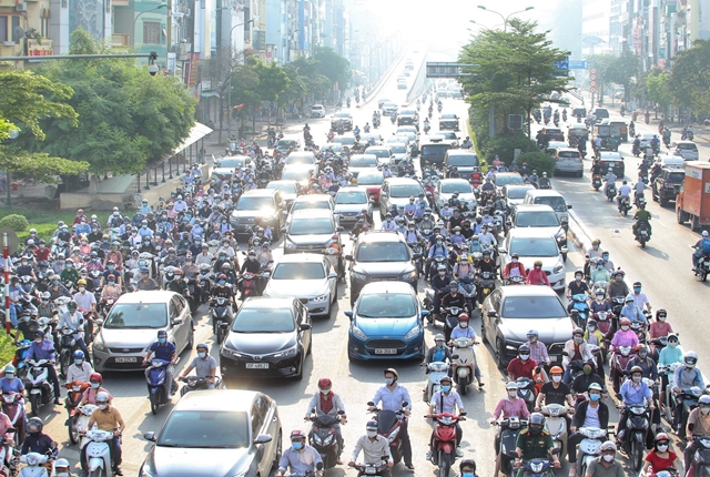 越南去年遭遇德尔塔变异株疫情，多地到9月才逐步恢复正常。新华社资料