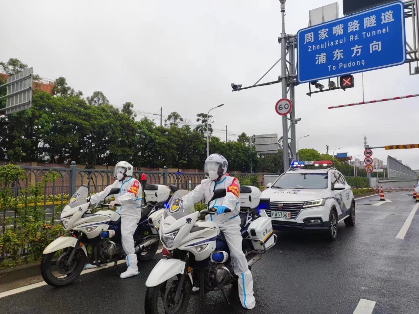 警随“疫”动！“杨浦公安为民服务队”出警4305人次