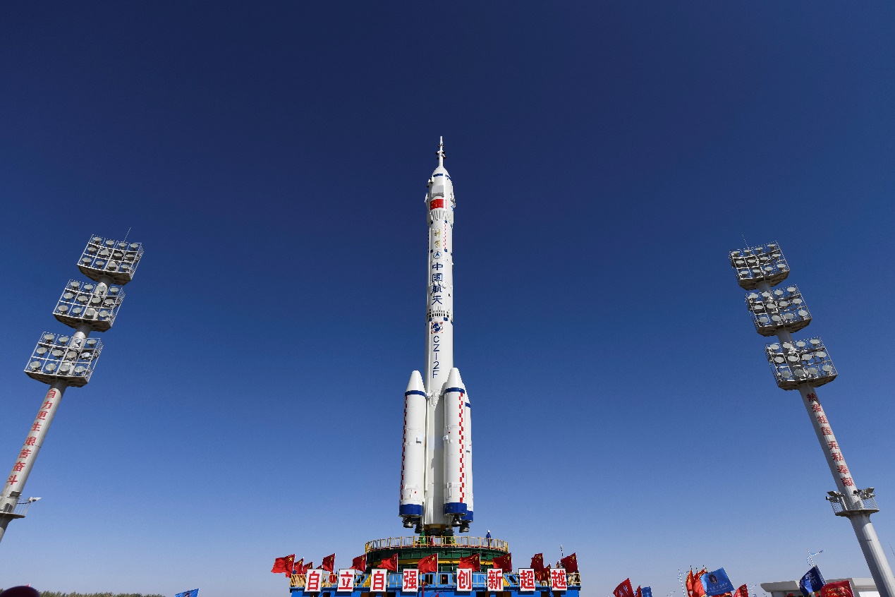 用于发射神舟十四号载人飞船的长征二号F运载火箭。