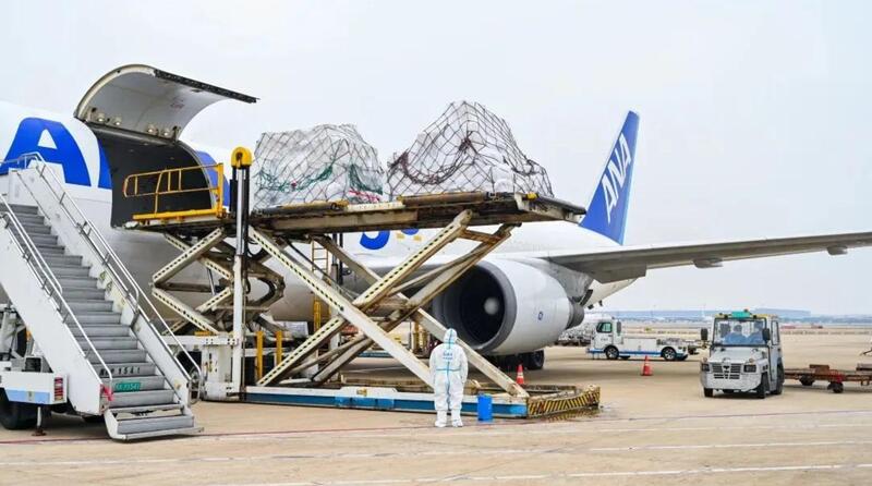 一天253架次浦東機場貨運航班再現高位運行但這還不是最高峰