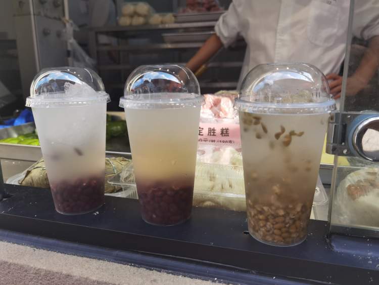 夏日炎炎，沈大成、老半斋、鲜得来12元的上海传统刨冰来了！52元的“绿码刨冰”也来了  ​插图4