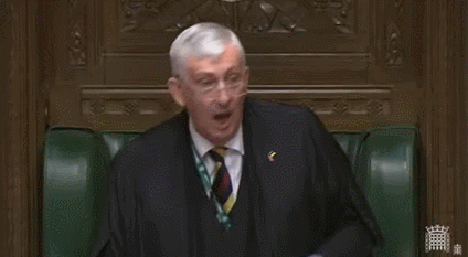 英国首相质询现场一片混乱：议长维持秩序喊到破音，2名苏格兰议员被赶出议会插图4