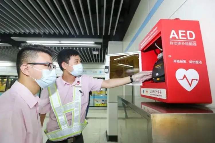 《今年一季度上海轨道交通乘客满意度测评揭晓，“投诉处理”满意度达近一年来最高水平》