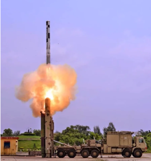 此前有消息称，越南有意引进印度的“布拉莫斯”导弹。