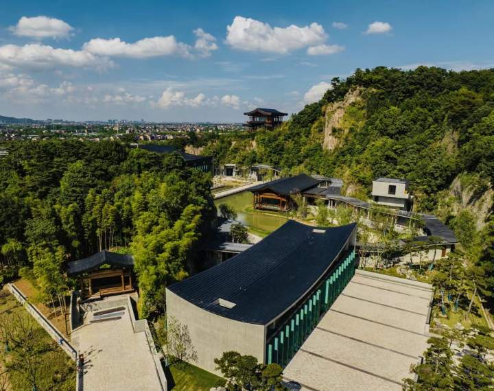 7月23日上午，杭州国家版本馆（中国国家版本馆杭州分馆）正式落成。