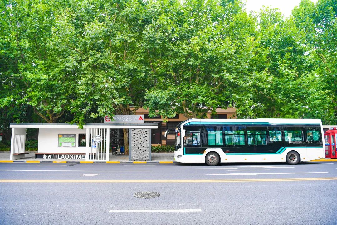 《【探索】上海这些造型独特的公交站，你都打卡过吗？》