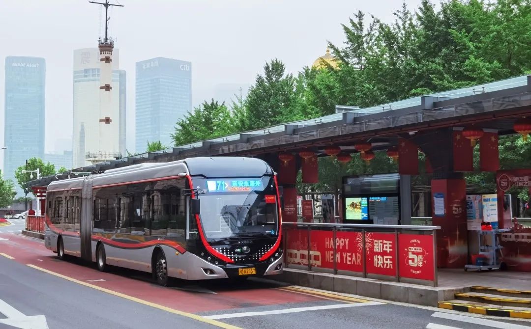 【探索】上海这些造型独特的公交站，你都打卡过吗？插图4