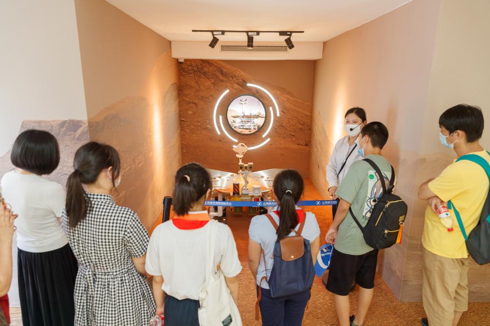 上海首颗科普教育卫星今天成功发射！“闵行少年星”开启少年与太空的对话…插图4