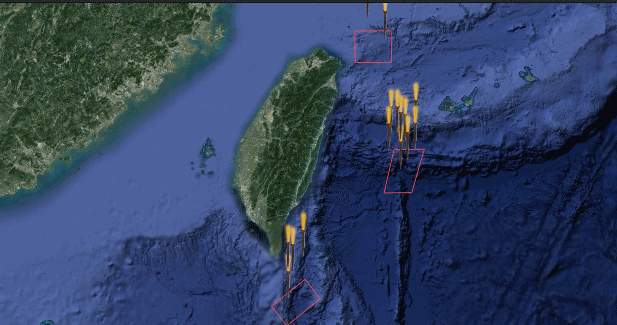 全部命中！东部战区火箭军对台岛东部外海预定海域实施常导火力突击插图2
