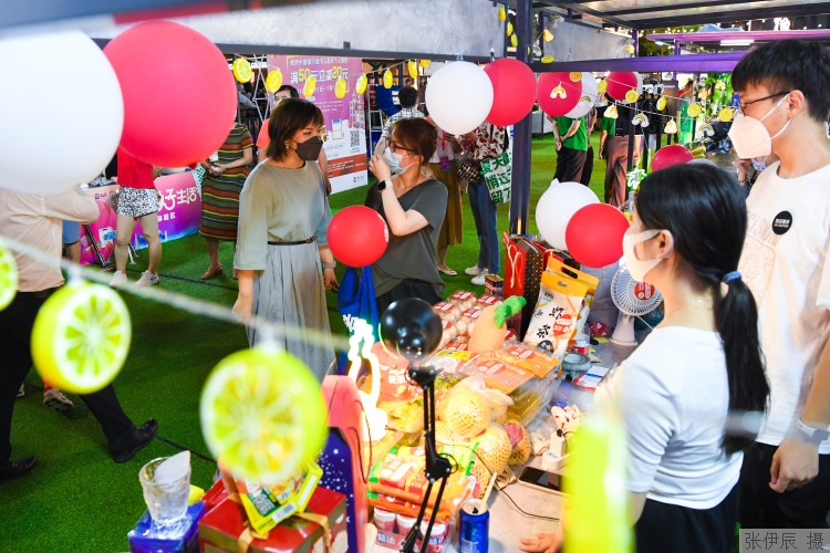「重磅」第三届上海“五五购物节”开幕一周，市场需求有效释放，引爆客流销售双增长