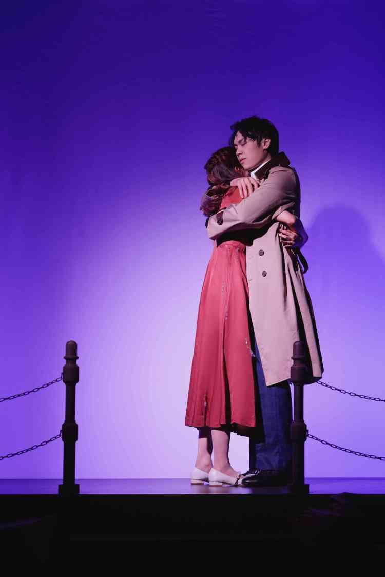 纸短情长讲述年轻人的爱与成长环境式音乐剧致爱8月排期已出炉