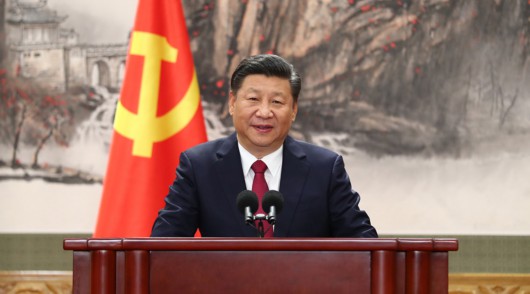 2017年10月25日，习近平总书记在北京人民大会堂同采访十九大的中外记者见面。