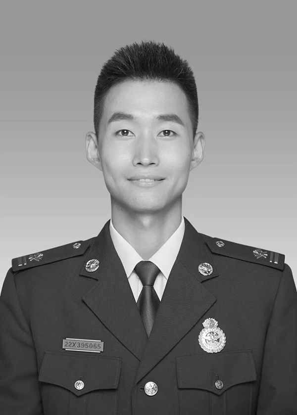 万惠文。重庆消防供图