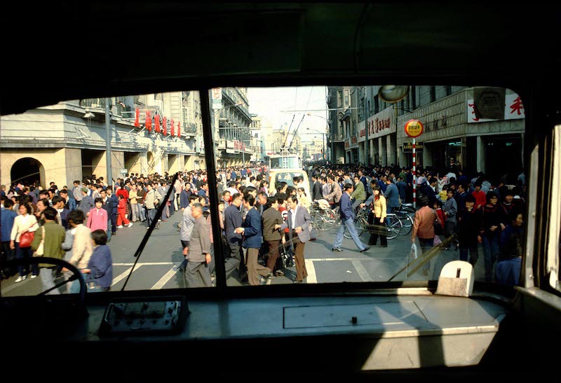 上海，南京路，1979年。（金石声摄）