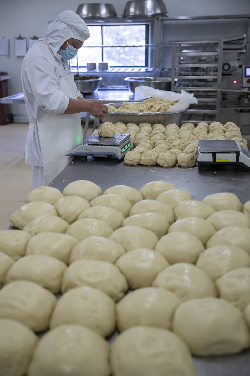 一只网红手作月饼的诞生……探访玉佛寺净素月饼神秘工厂