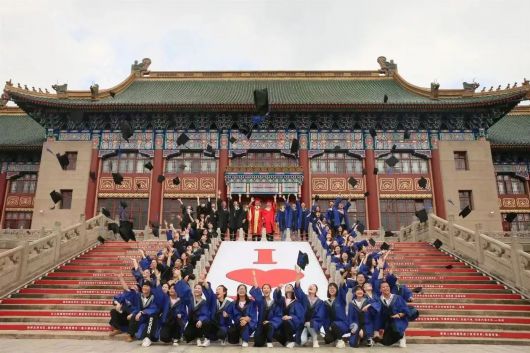 
上海华山医院黄牛挂号电话,住院检查加快建筑可阅读 | 这座风采依旧的老建筑，见证上海“体育强国”的征程