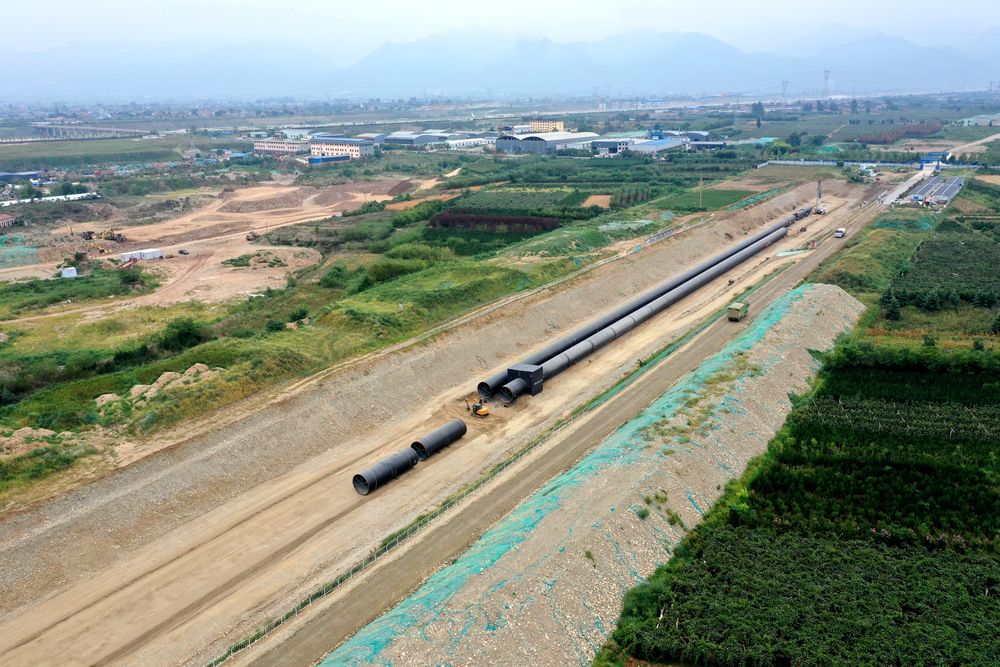 
北京西苑医院黄牛电话,住院检查加快巩固恢复基础 力促平稳运行——8月份全国各地经济社会发展扫描