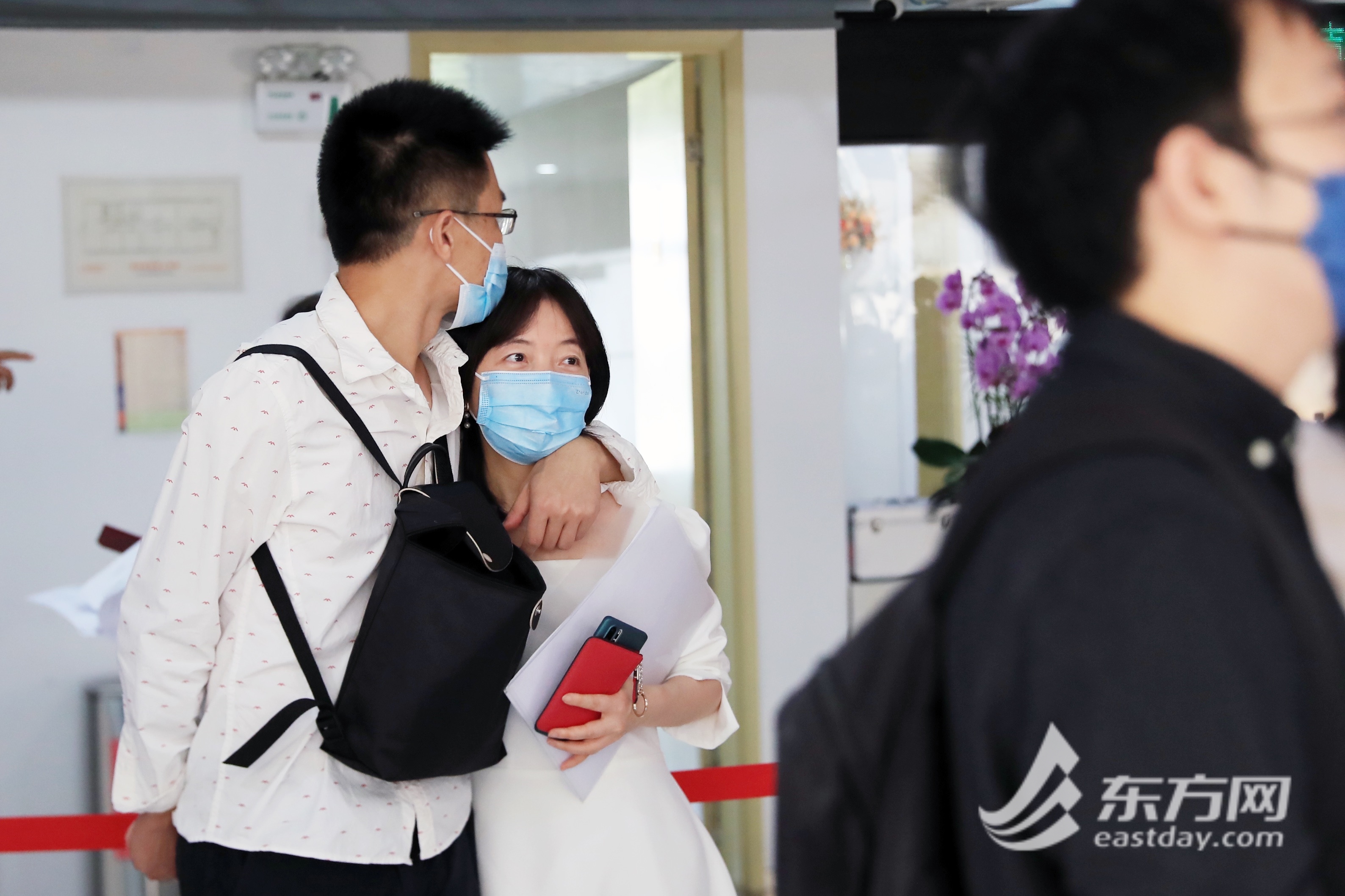 情定中秋爱意浓 婚姻登记迎来全市通办试点后的首个高峰插图14