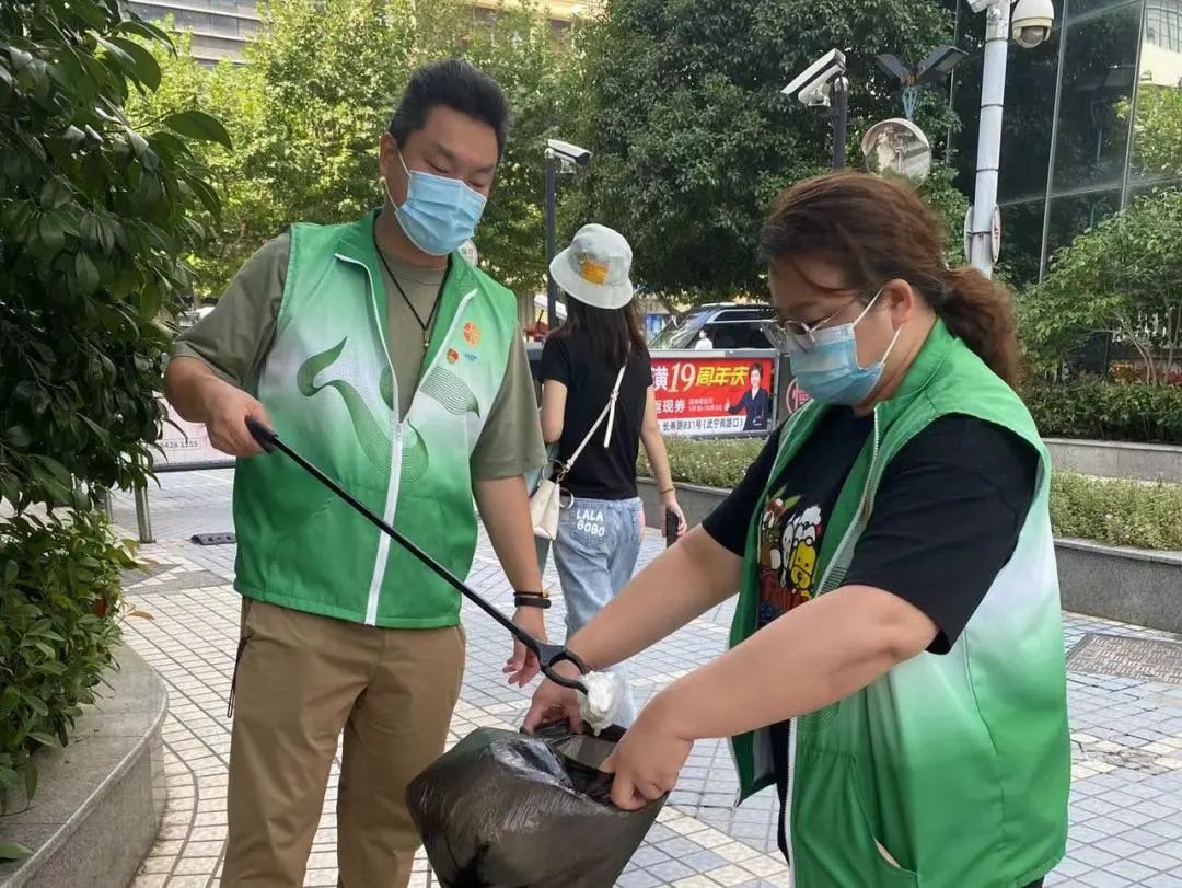 构建内容护城河的标题差异化设计方法论 (构建自己的护城河)