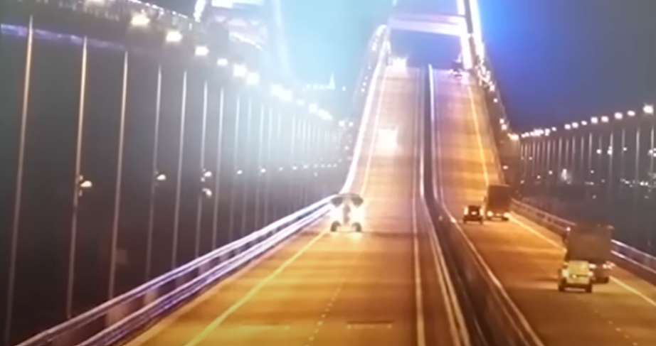 (明查丨这一视频为克里米亚大桥爆炸瞬间画面？）-泛亚电竞