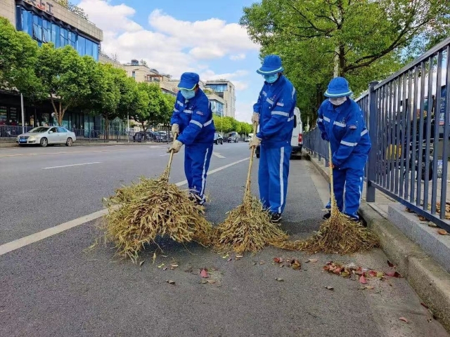 
西安西京医院黄牛代挂号电话票贩子号贩子网上预约挂号,住院检查加快,宝山环卫擦亮城市窗口 聚力护航进博