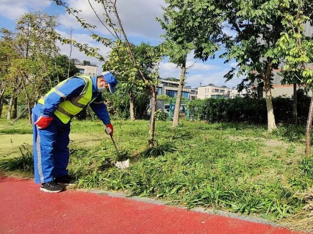 
西安西京医院黄牛代挂号电话票贩子号贩子网上预约挂号,住院检查加快,宝山环卫擦亮城市窗口 聚力护航进博